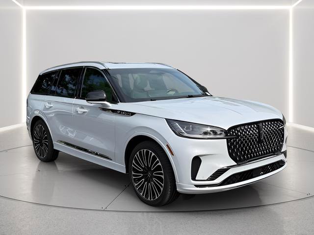 Used 2025 Lincoln Aviator Black Label AWD/4WD image 6