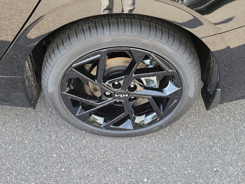 New 2027 Kia K5 GT-Line image 37