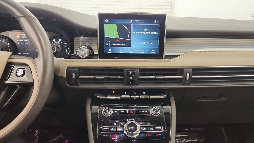 Used 2021 Lincoln Corsair AWD w/ Equipment Group 101A image 12