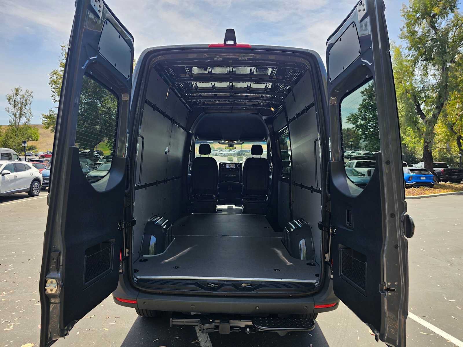 New 2026 Mercedes-Benz Sprinter 2500 image 17