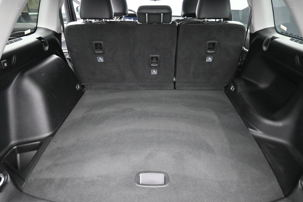 Used 2023 Jeep Grand Cherokee Limited AWD/4WD image 14
