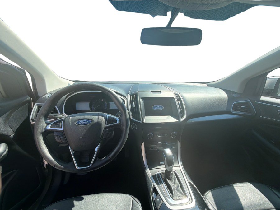 Used 2018 Ford Edge SEL w/ Equipment Group 201A FWD image 18