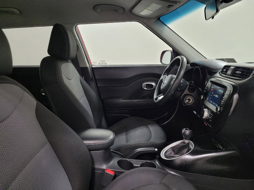 Used 2019 Kia Soul + FWD image 21