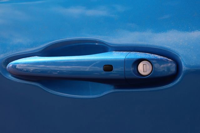 Used 2025 Jeep Compass Trailhawk AWD/4WD image 10