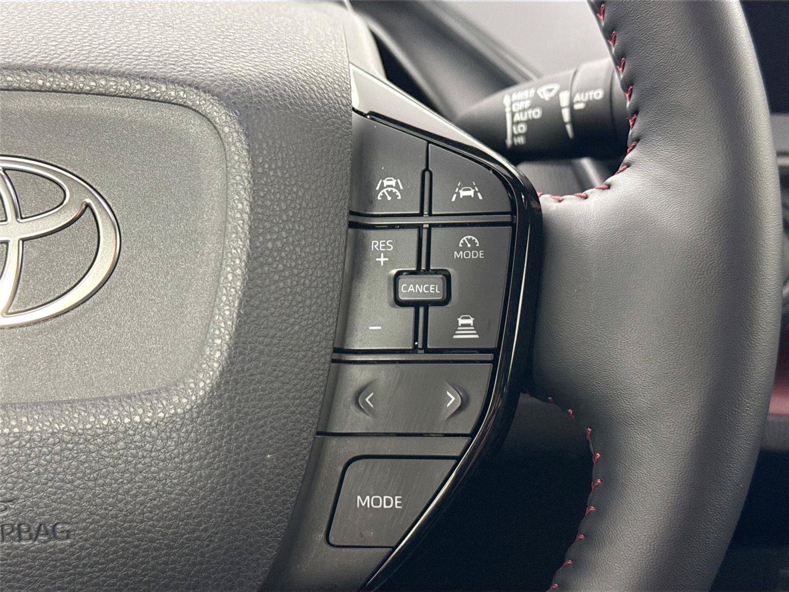 Certified 2025 Toyota Prius Plug-In Hybrid FWD image 20