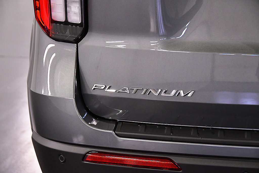 New 2026 Ford Explorer Platinum w/ LUX Leather Package AWD/4WD image 11