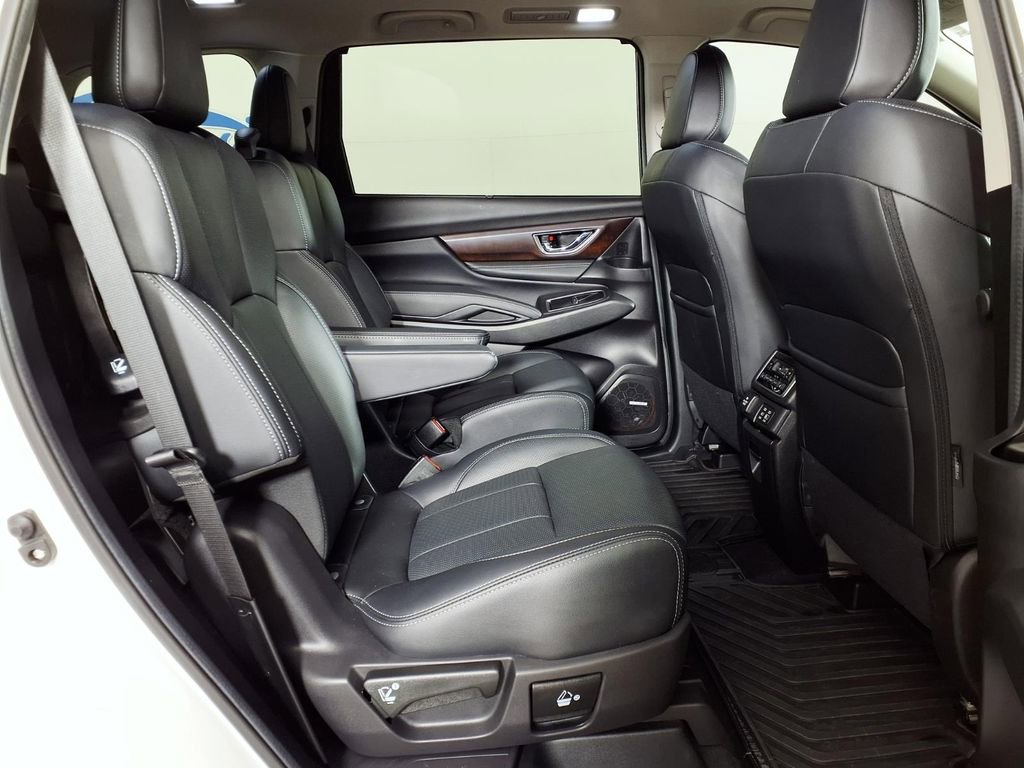Used 2024 Subaru Ascent Touring image 11