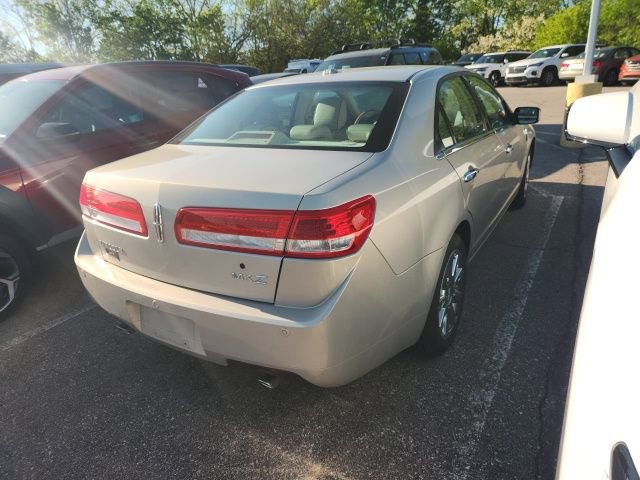 Used 2010 Lincoln MKZ FWD image 6