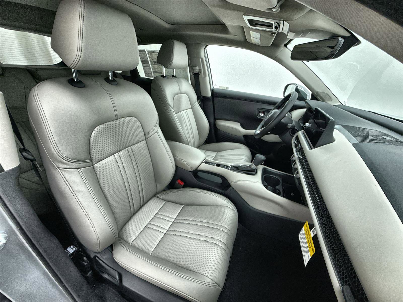 New 2027 Honda HR-V EX-L image 30