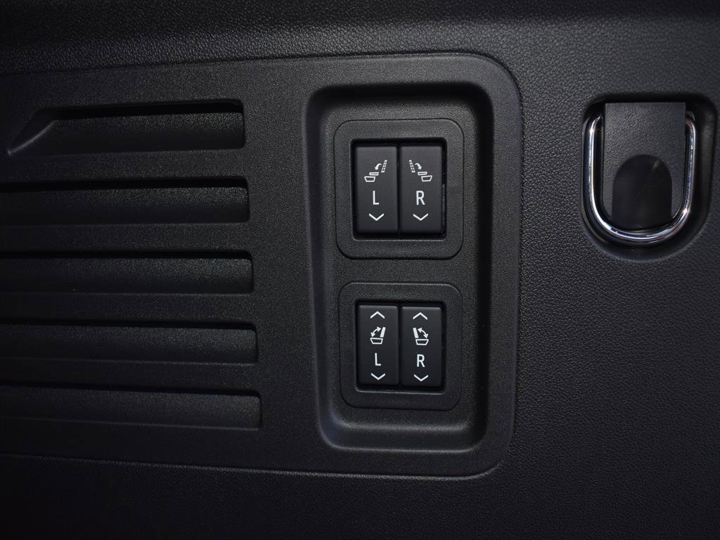 New 2026 Buick Enclave Avenir w/ Super Cruise Package image 11