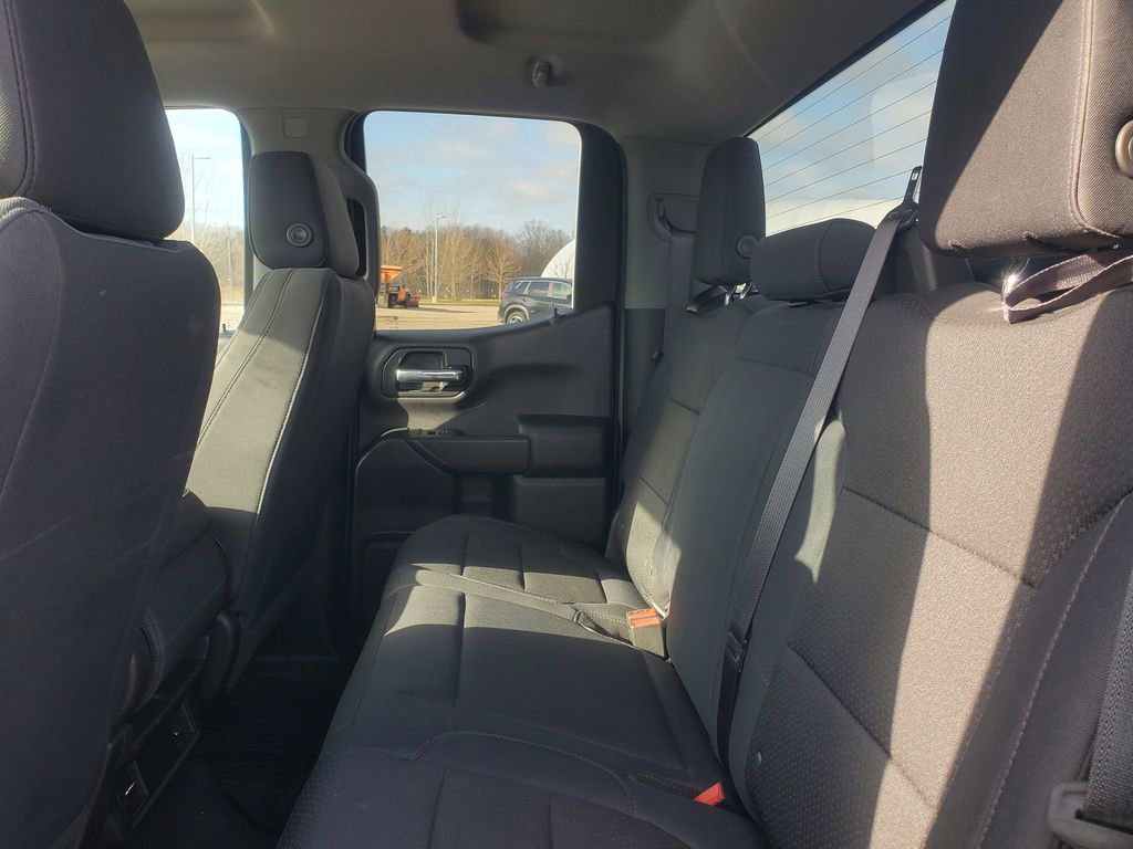 Used 2019 Chevrolet Silverado 1500 Custom w/ Custom Value Package image 28