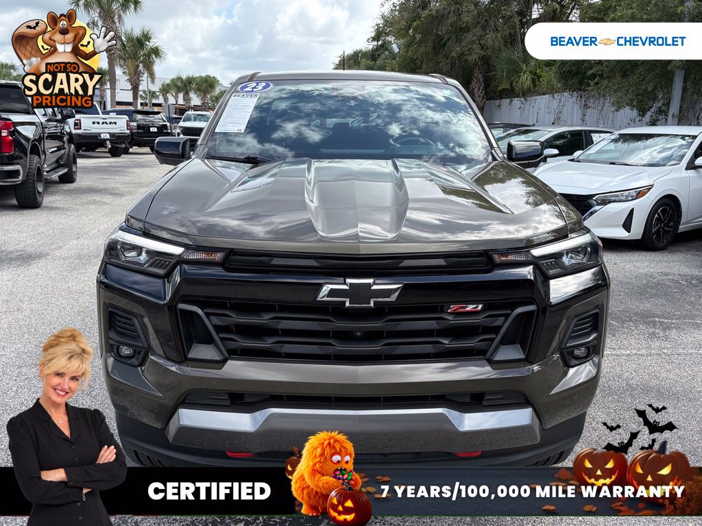 Used 2023 Chevrolet Colorado Z71 w/ Z71 Convenience Package 2 AWD/4WD image 3