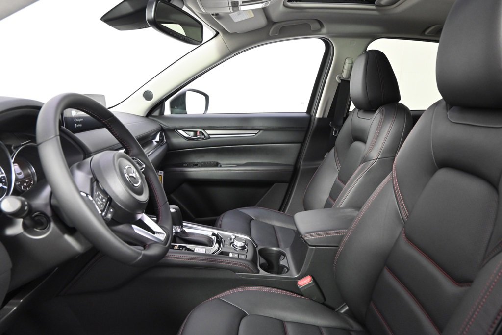 New 2025 MAZDA CX-5 Carbon Edition image 13