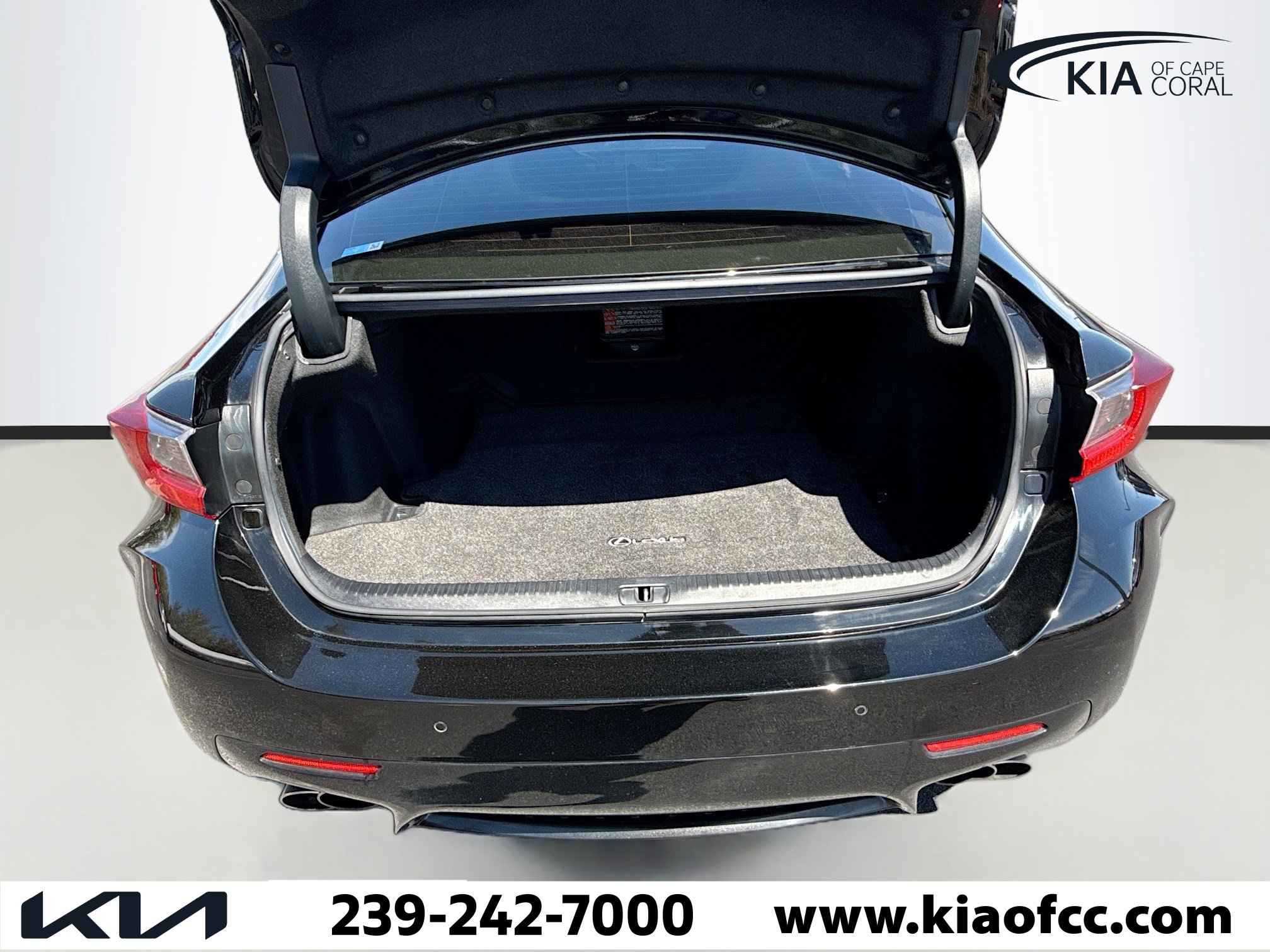 Used 2015 Lexus RC F image 10