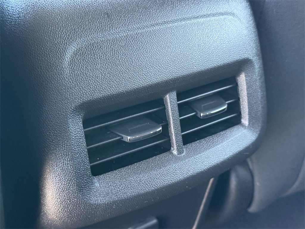 Used 2024 Chevrolet Equinox LT image 26