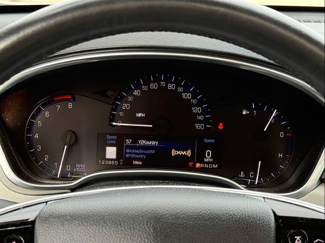 Used 2016 Cadillac SRX Luxury w/ Driver Assist Package FWD image 14