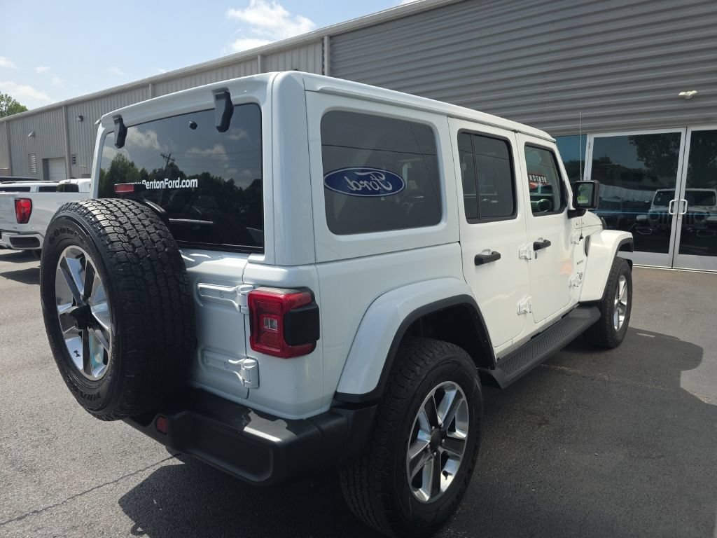 Used 2022 Jeep Wrangler Unlimited Sahara w/ LED Lighting Group AWD/4WD image 7