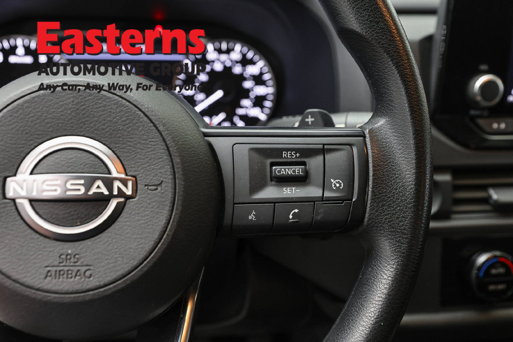 Used 2023 Nissan Pathfinder S AWD/4WD image 17