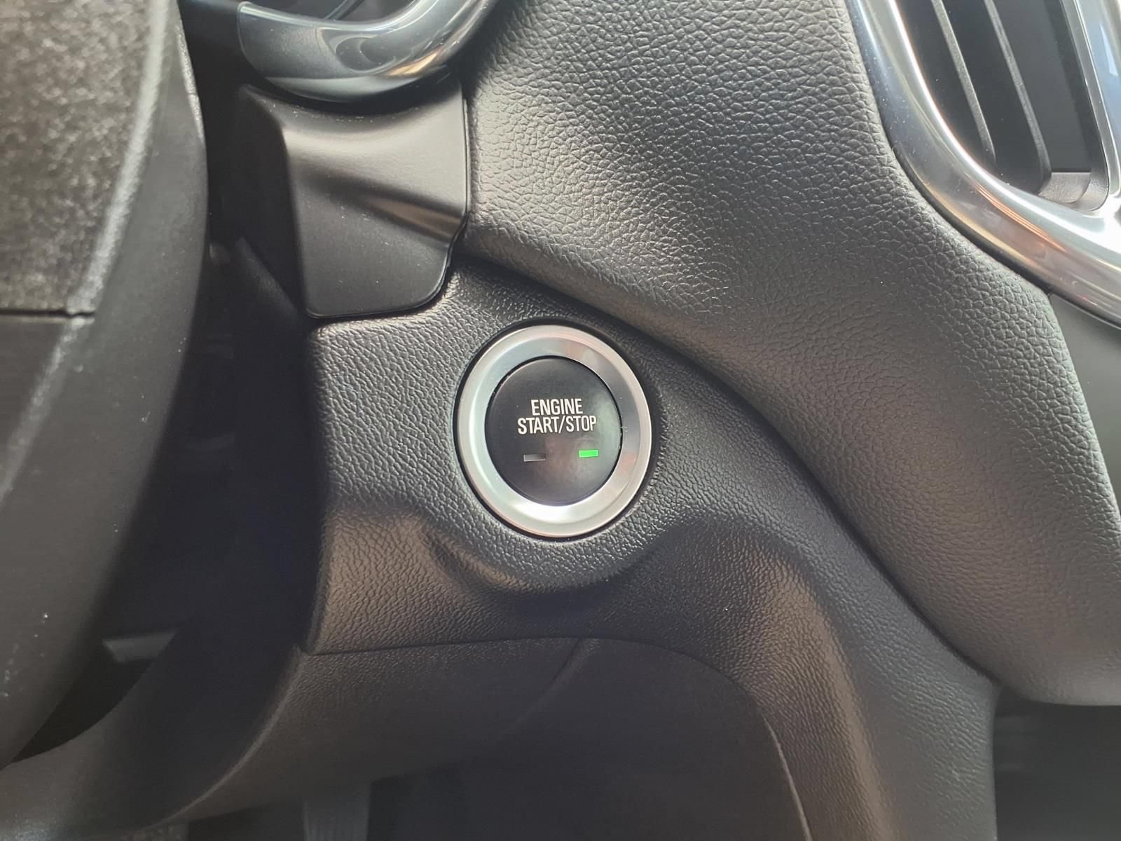 Used 2023 Chevrolet Equinox LT FWD image 11
