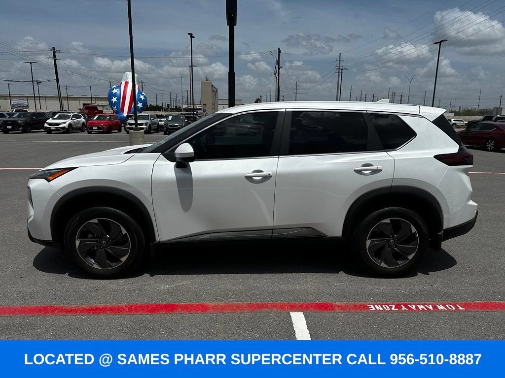 Used 2026 Nissan Rogue SV FWD image 6