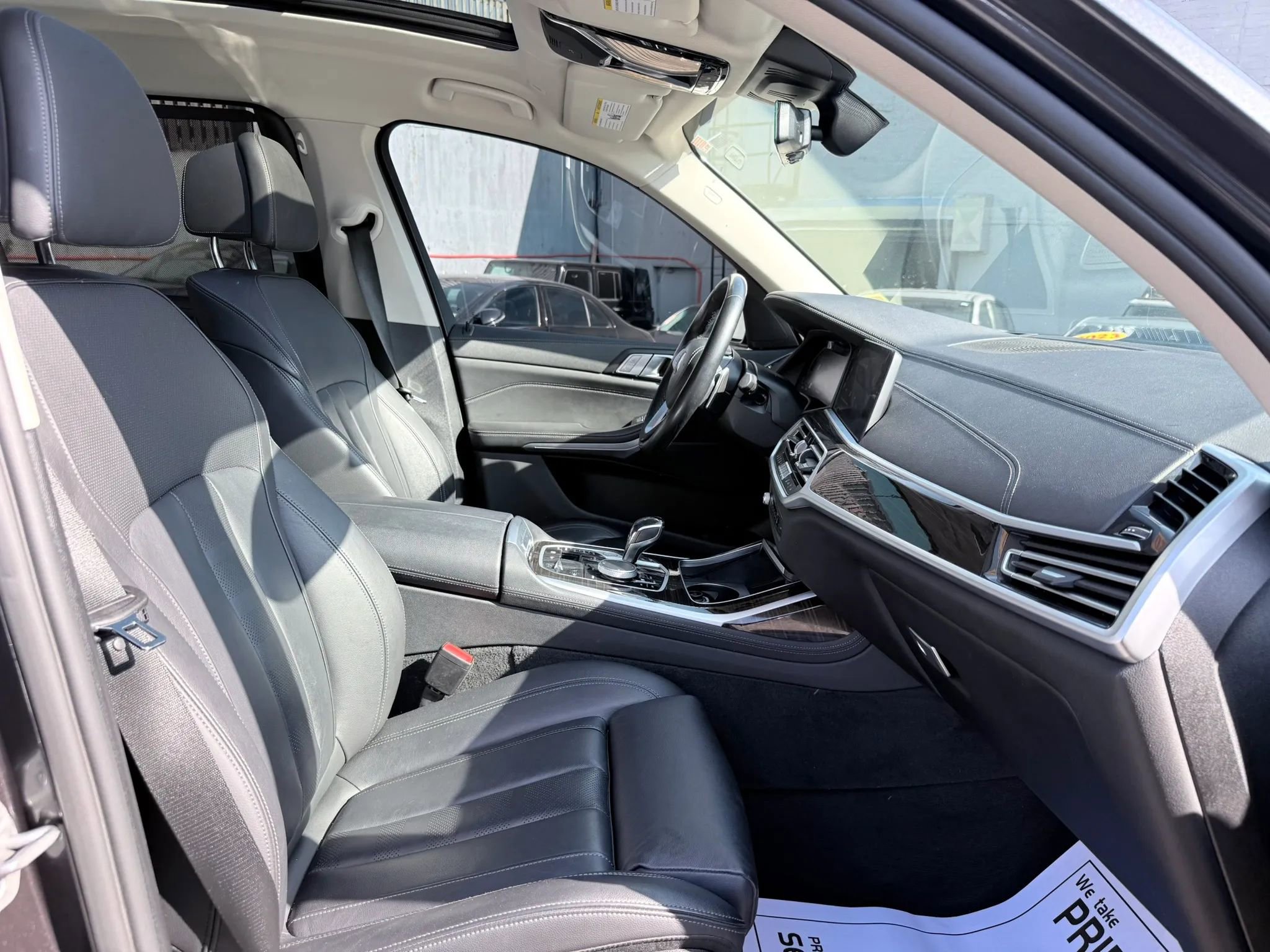 Used 2021 BMW X7 xDrive40i w/ Premium Package 2 AWD/4WD image 33
