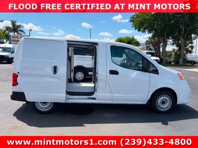 Used 2020 Nissan NV200 S FWD image 12