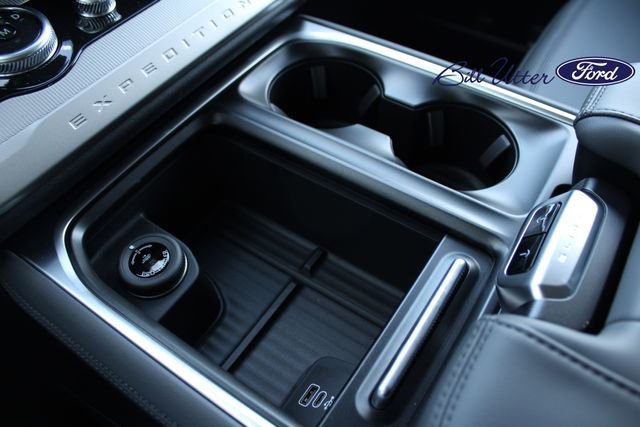 New 2026 Ford Expedition Active image 13