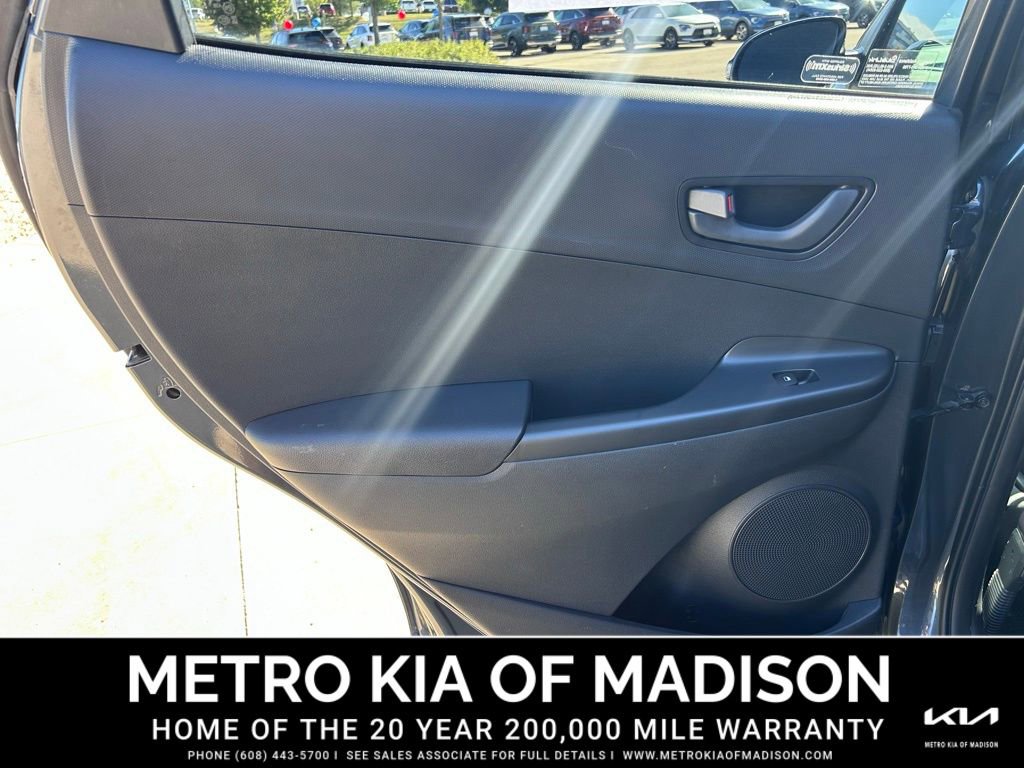 Used 2020 Hyundai Kona SEL image 31