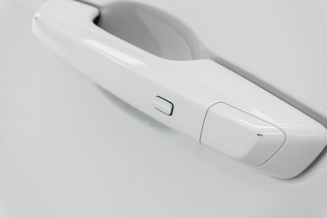 Used 2025 GMC Acadia Elevation image 11