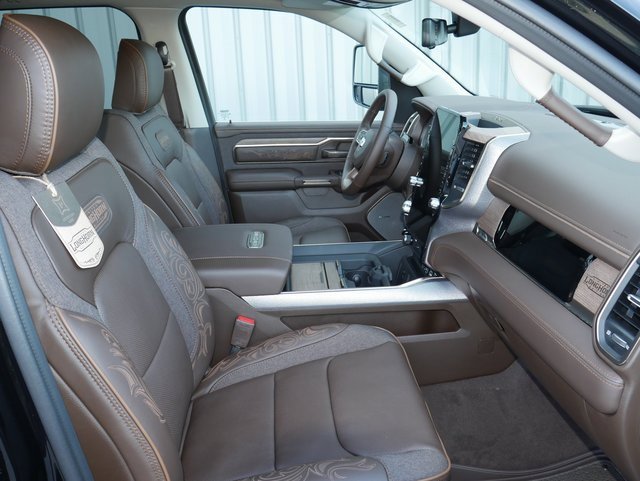 New 2026 RAM 1500 Limited w/ Off Road Group image 27