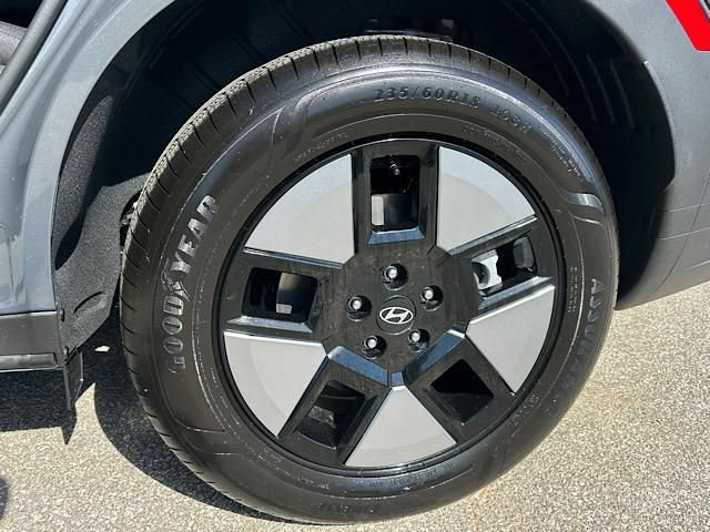 Used 2026 Hyundai Santa Fe SE AWD/4WD image 13