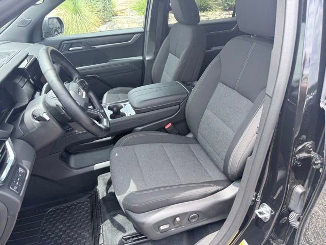 Certified 2025 GMC Acadia Elevation AWD/4WD image 30