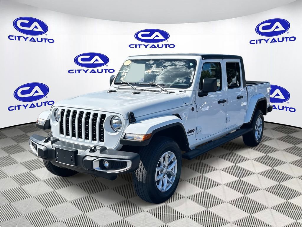 Used 2023 Jeep Gladiator Sport image 9