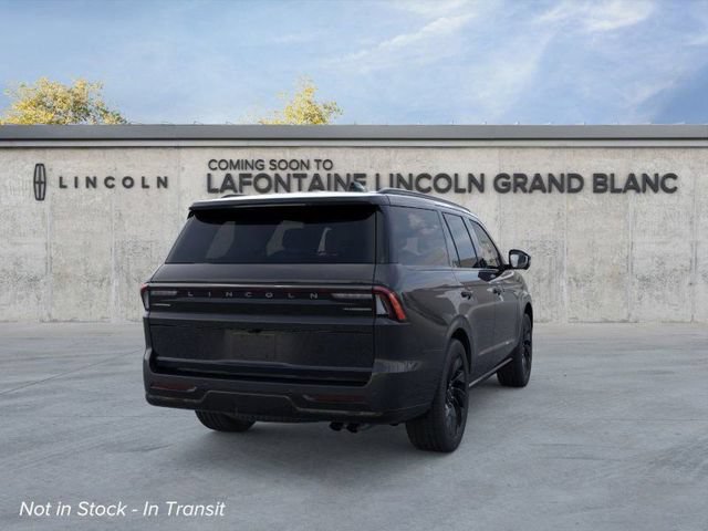 New 2026 Lincoln Navigator Reserve w/ Jet Appearance Package AWD/4WD image 8