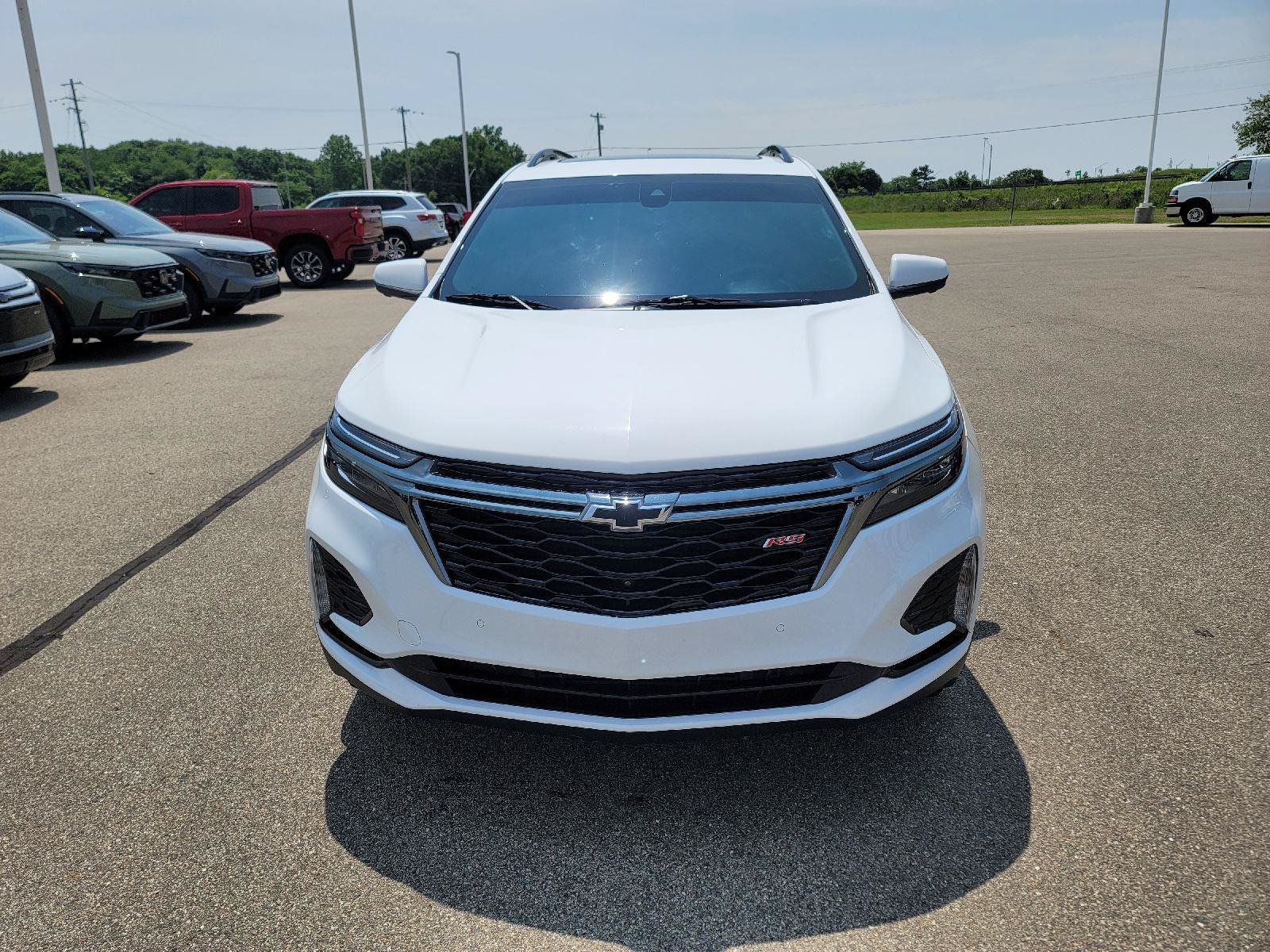 Used 2022 Chevrolet Equinox RS w/ RS Leather Package AWD/4WD image 12