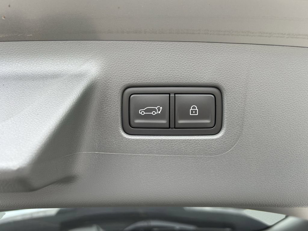 New 2026 Hyundai Santa Fe SE FWD image 16