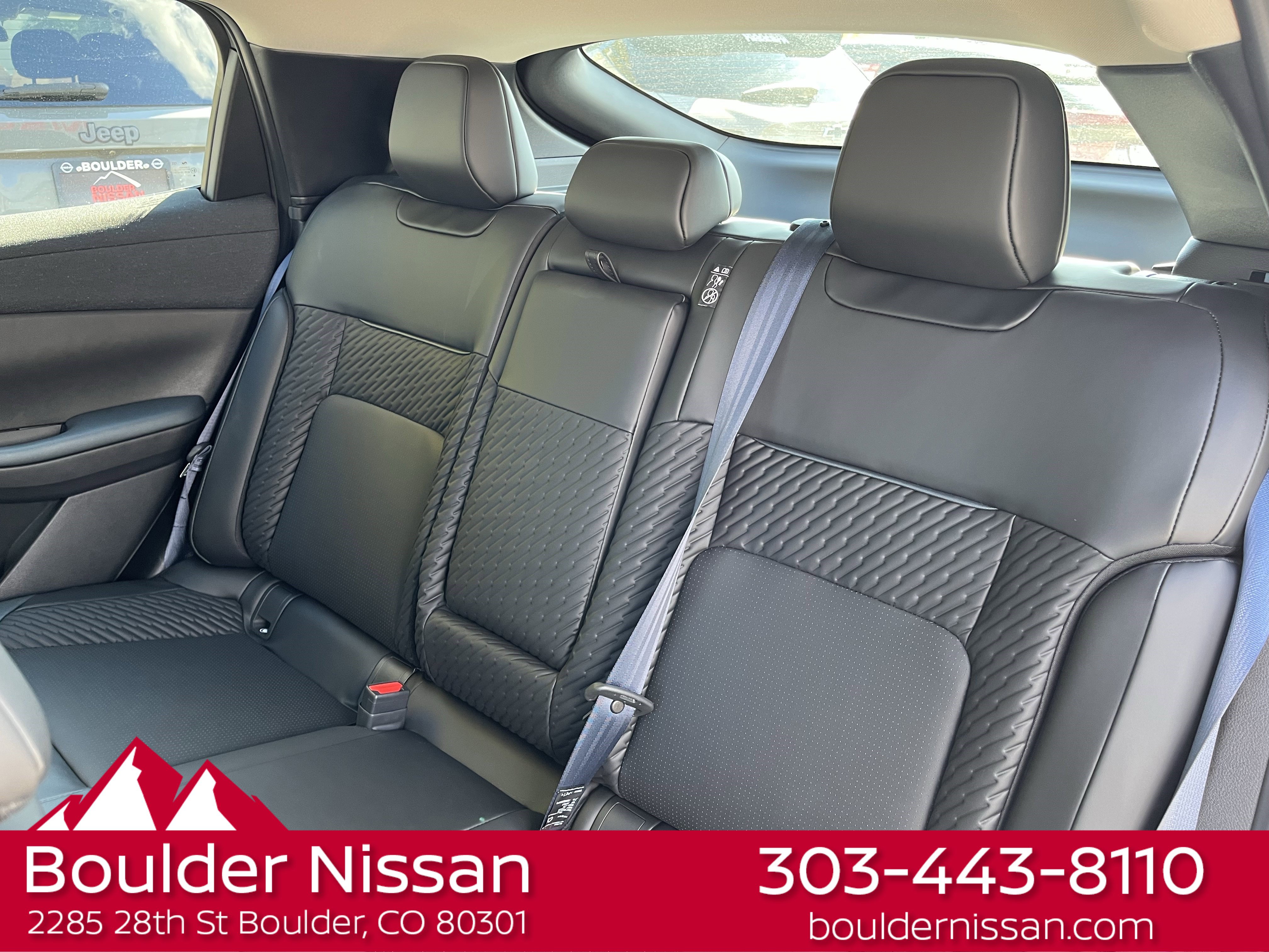 New 2026 Nissan Leaf Platinum+ w/ Cargo Package (Platinum+) FWD image 25