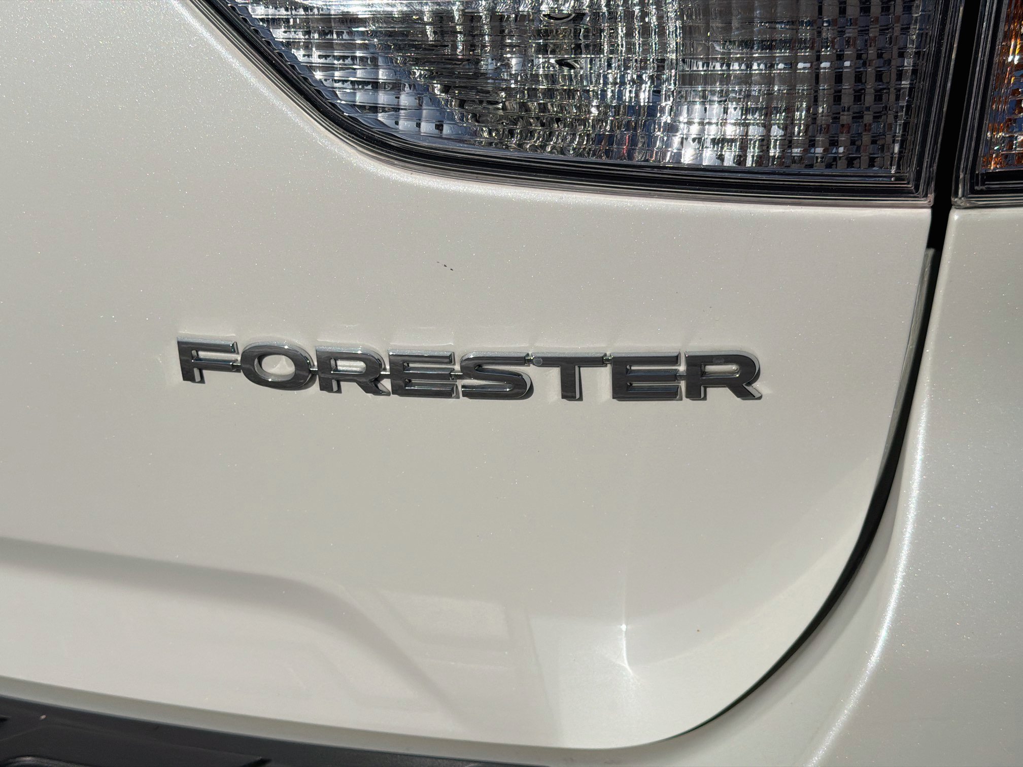 Used 2020 Subaru Forester Premium AWD/4WD image 11
