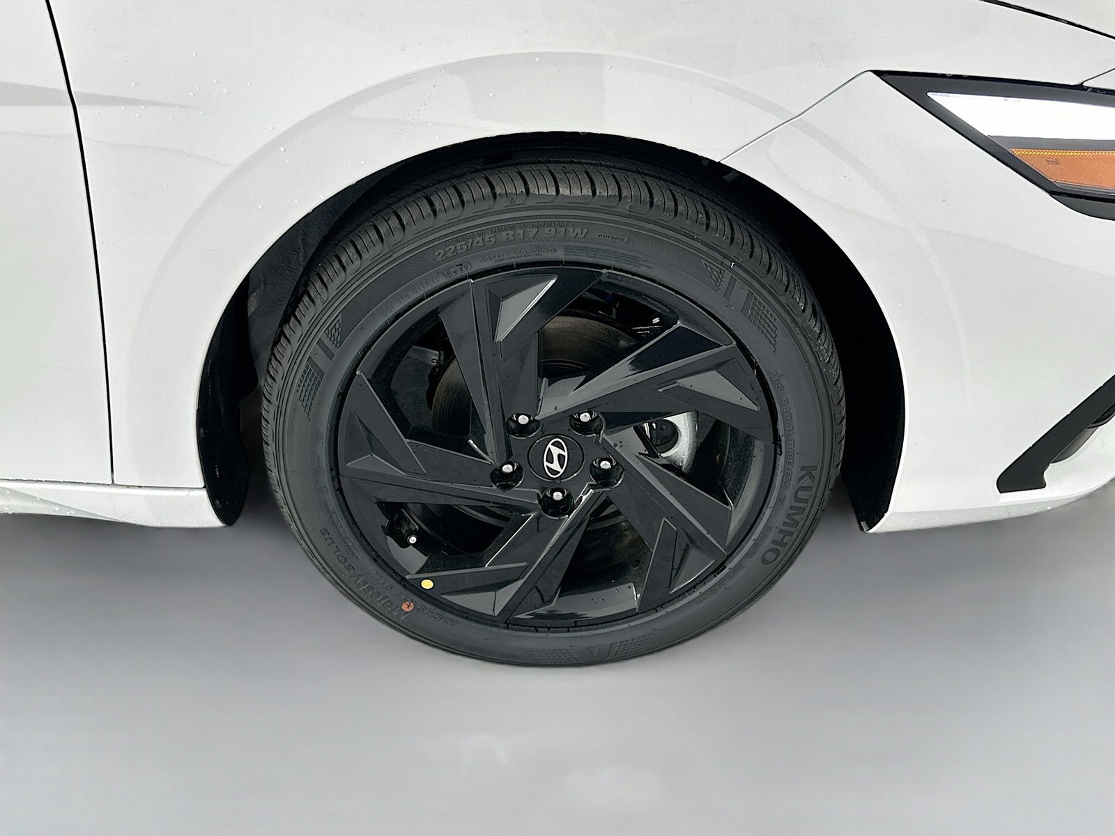 Certified 2026 Hyundai Elantra Sport FWD image 33