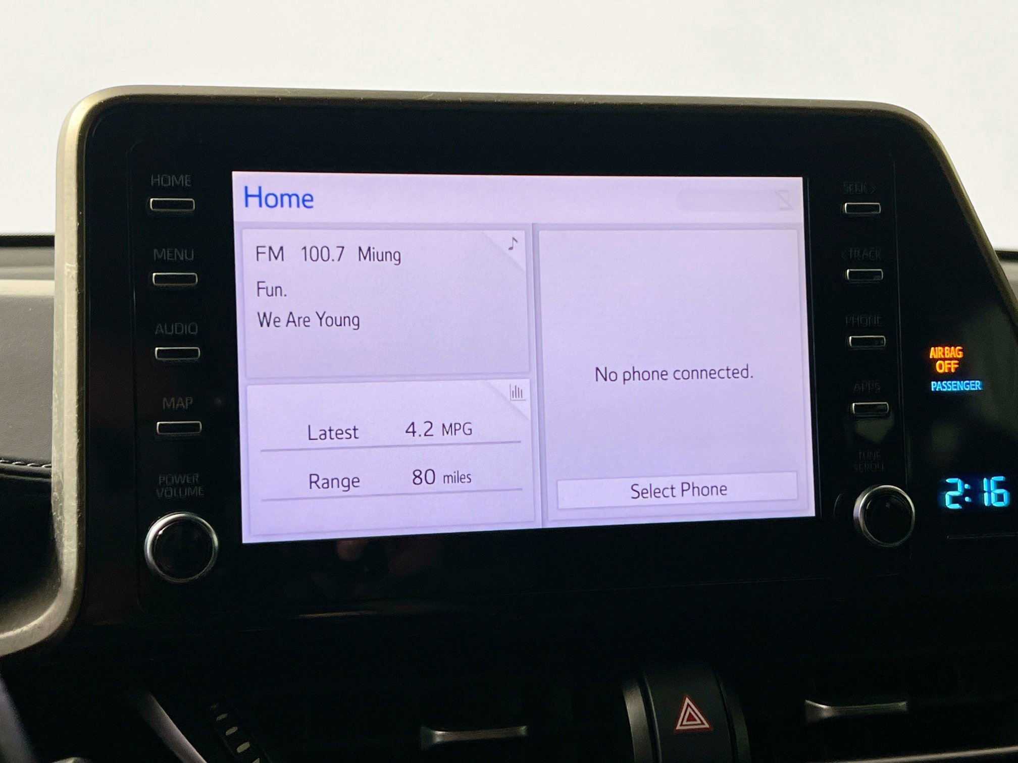 Used 2019 Toyota C-HR XLE FWD image 28