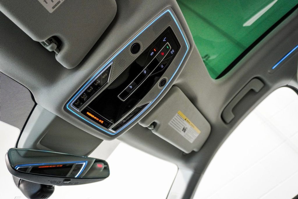 Used 2022 Audi A8 L 3.0T w/ Luxury Package image 44