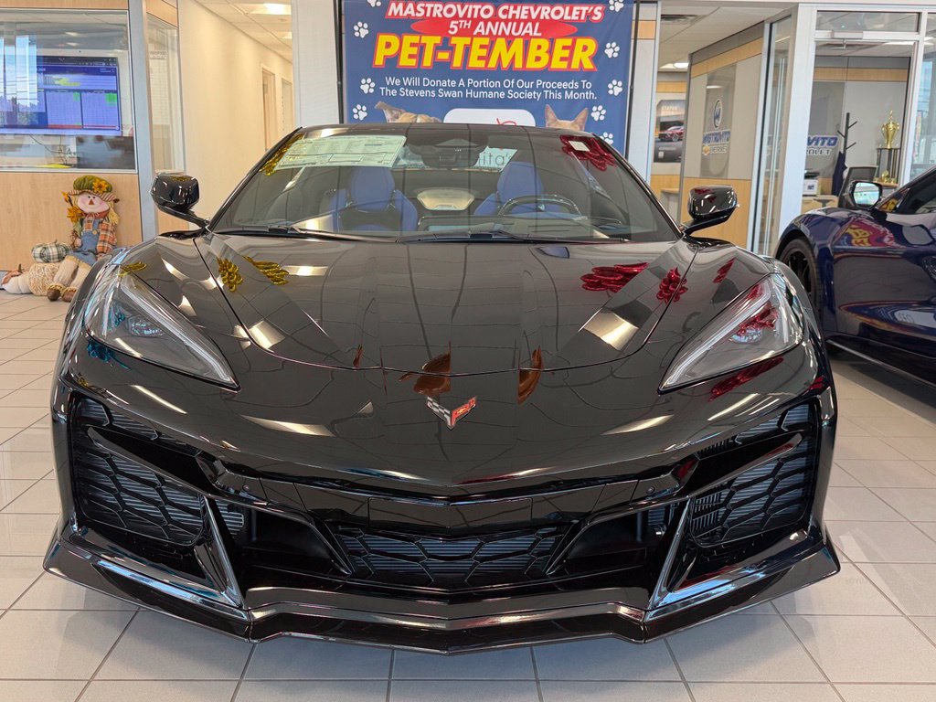 New 2026 Chevrolet Corvette E-Ray AWD/4WD image 2