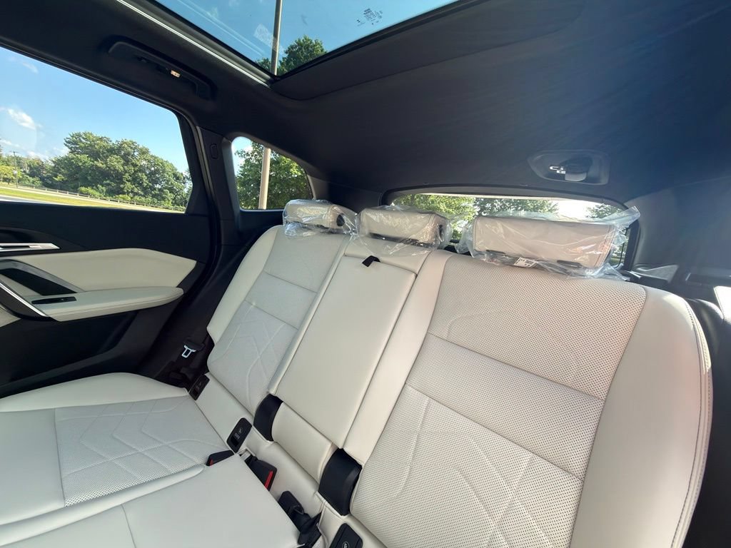 New 2026 BMW X1 xDrive28i w/ Technology Package AWD/4WD image 20