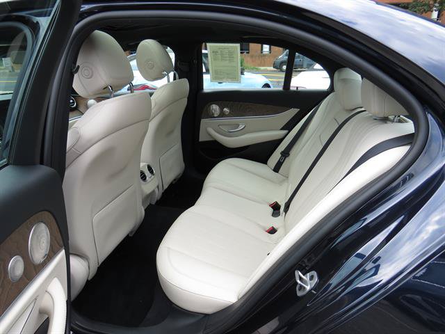 Used 2022 Mercedes-Benz E 350 4MATIC Sedan image 21