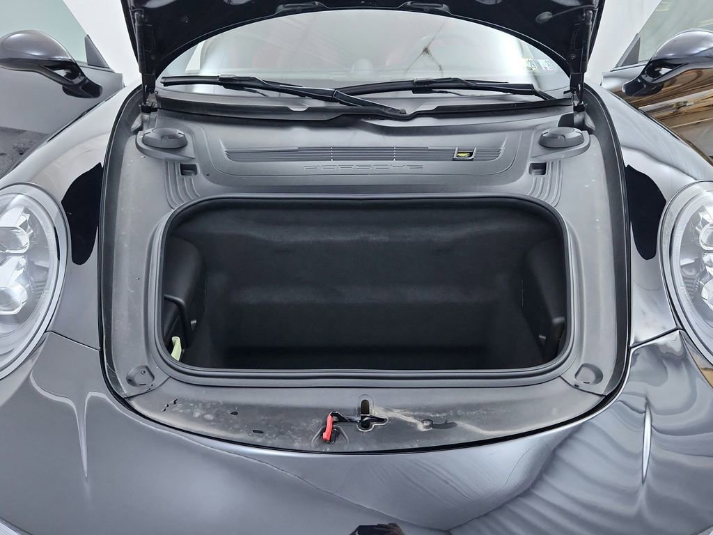 Used 2017 Porsche 911 Carrera 4S image 13