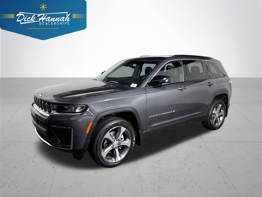 New 2026 Jeep Grand Cherokee Limited w/ MOPAR Finishing Package AWD/4WD image 1
