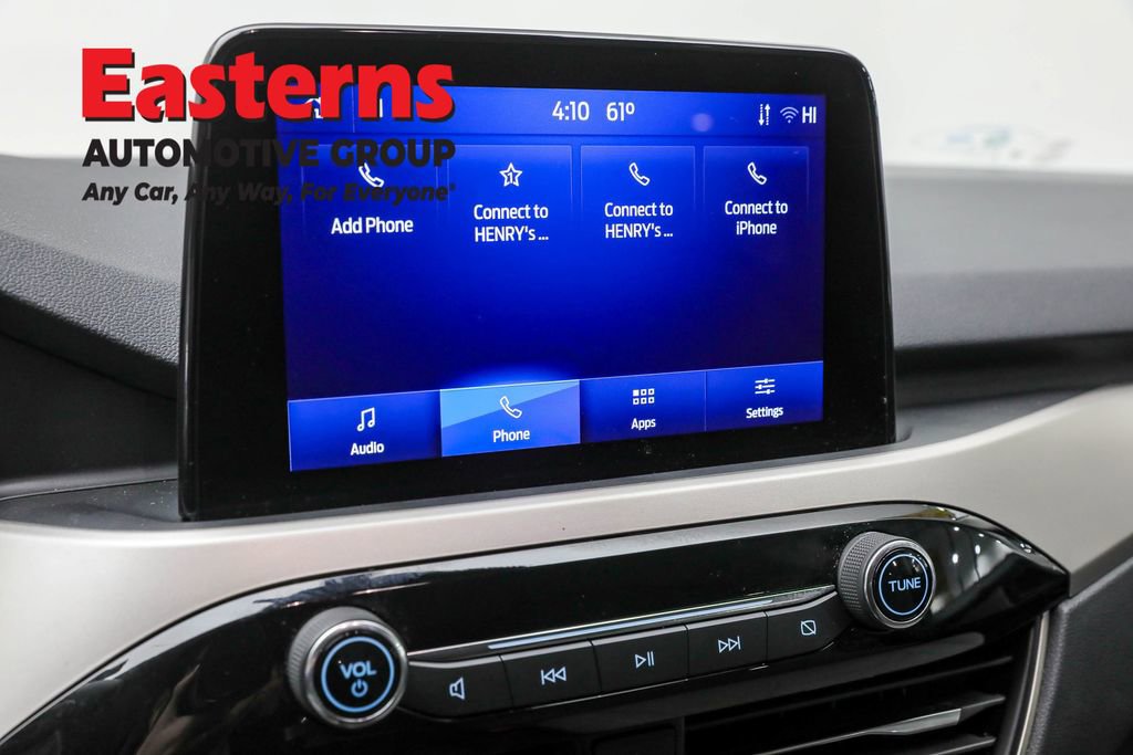 Used 2022 Ford Escape SE image 19