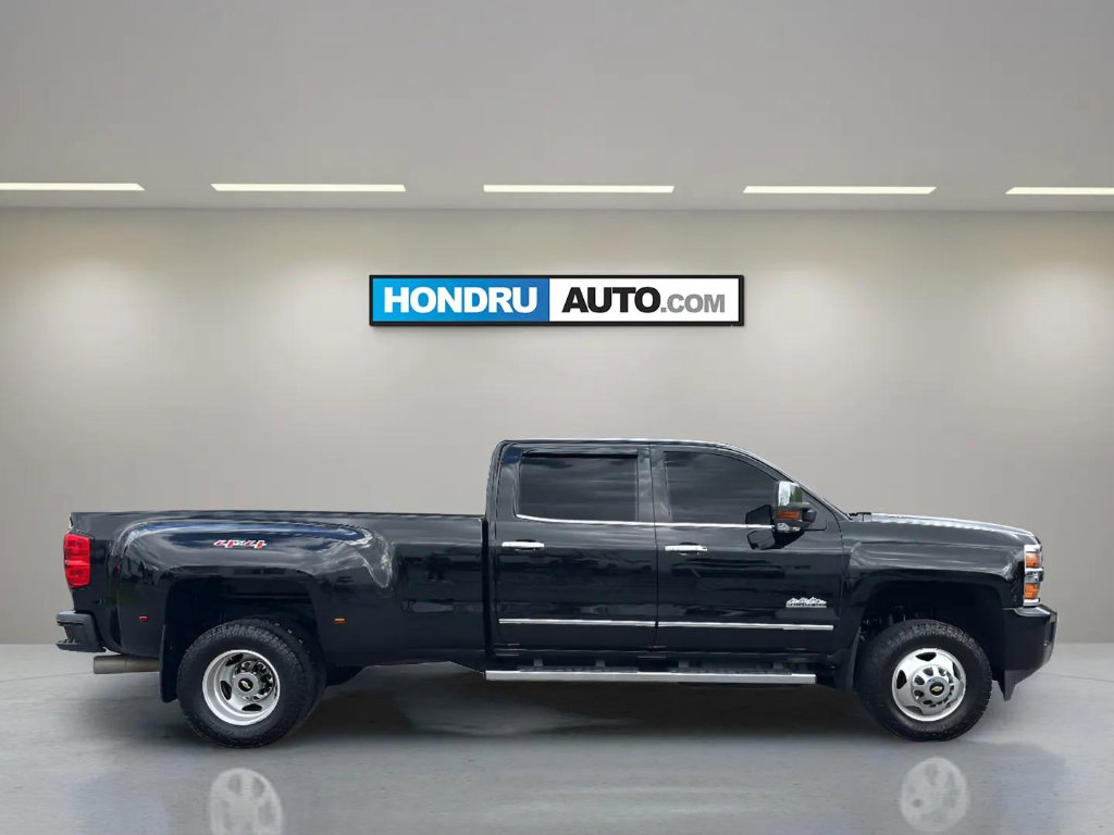 Used 2015 Chevrolet Silverado 3500 High Country w/ Duramax Plus Package AWD/4WD image 6