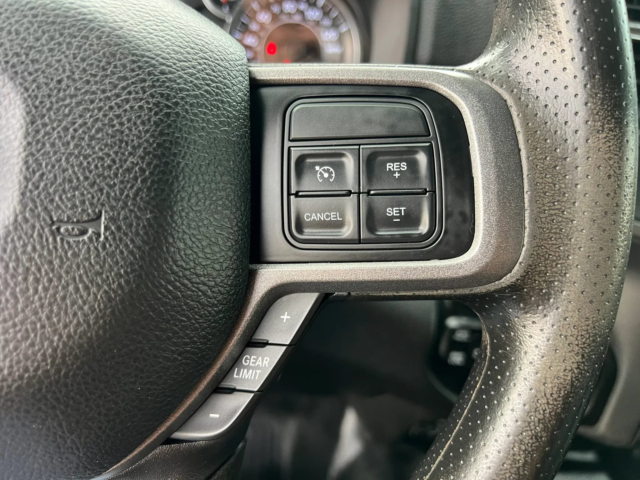 Used 2022 RAM 2500 Tradesman AWD/4WD image 25