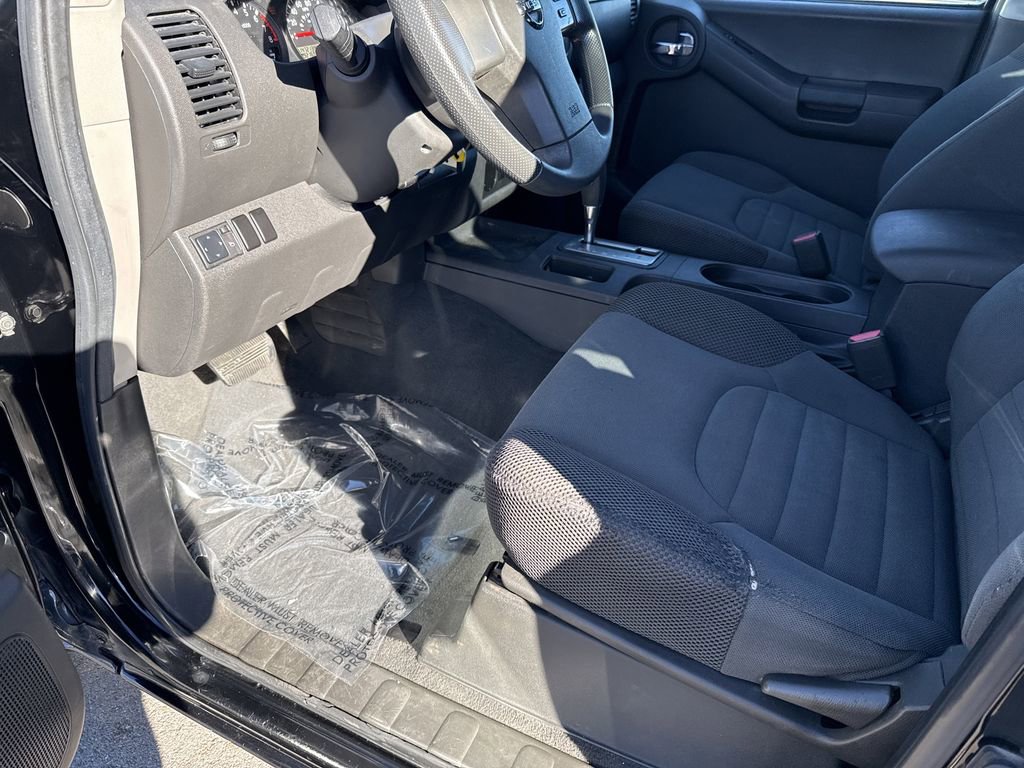 Used 2008 Nissan Xterra X image 26